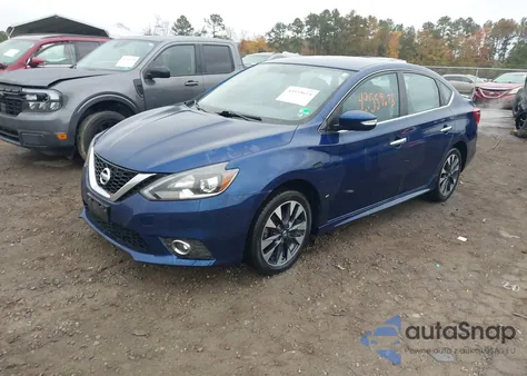 2017 Nissan Sentra Sr z USA, uszkodzony, nr VIN 3N1AB7AP5HY304917